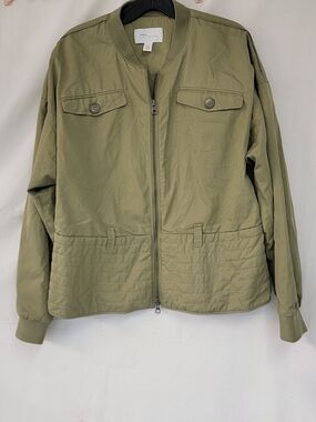 Signature Olive Quilted Hem Bomber Jacket